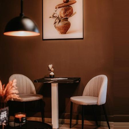 Llr Design Apartment - Sepia Toffee Im Zentrum Von Koblenz 科布倫茨 外观 照片
